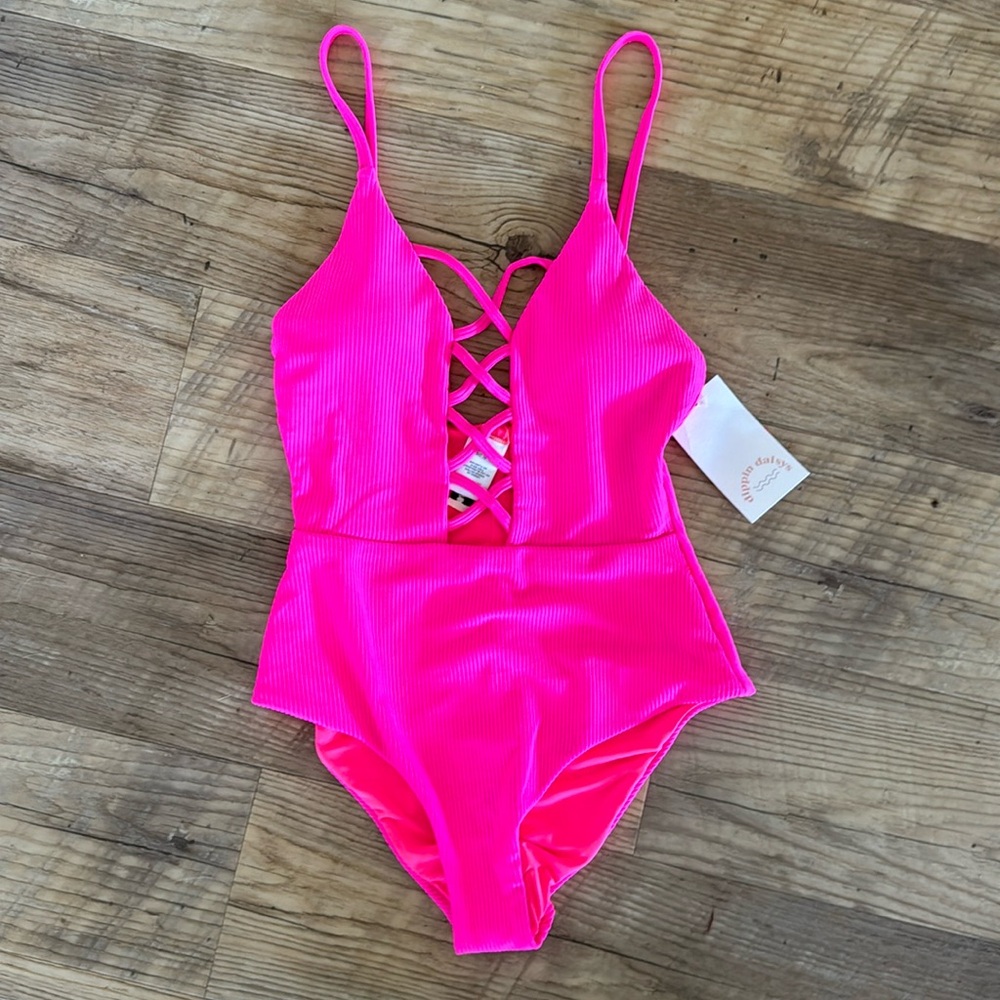 Dippin Daisy’s Bliss One-Piece Hot Pink Size XS